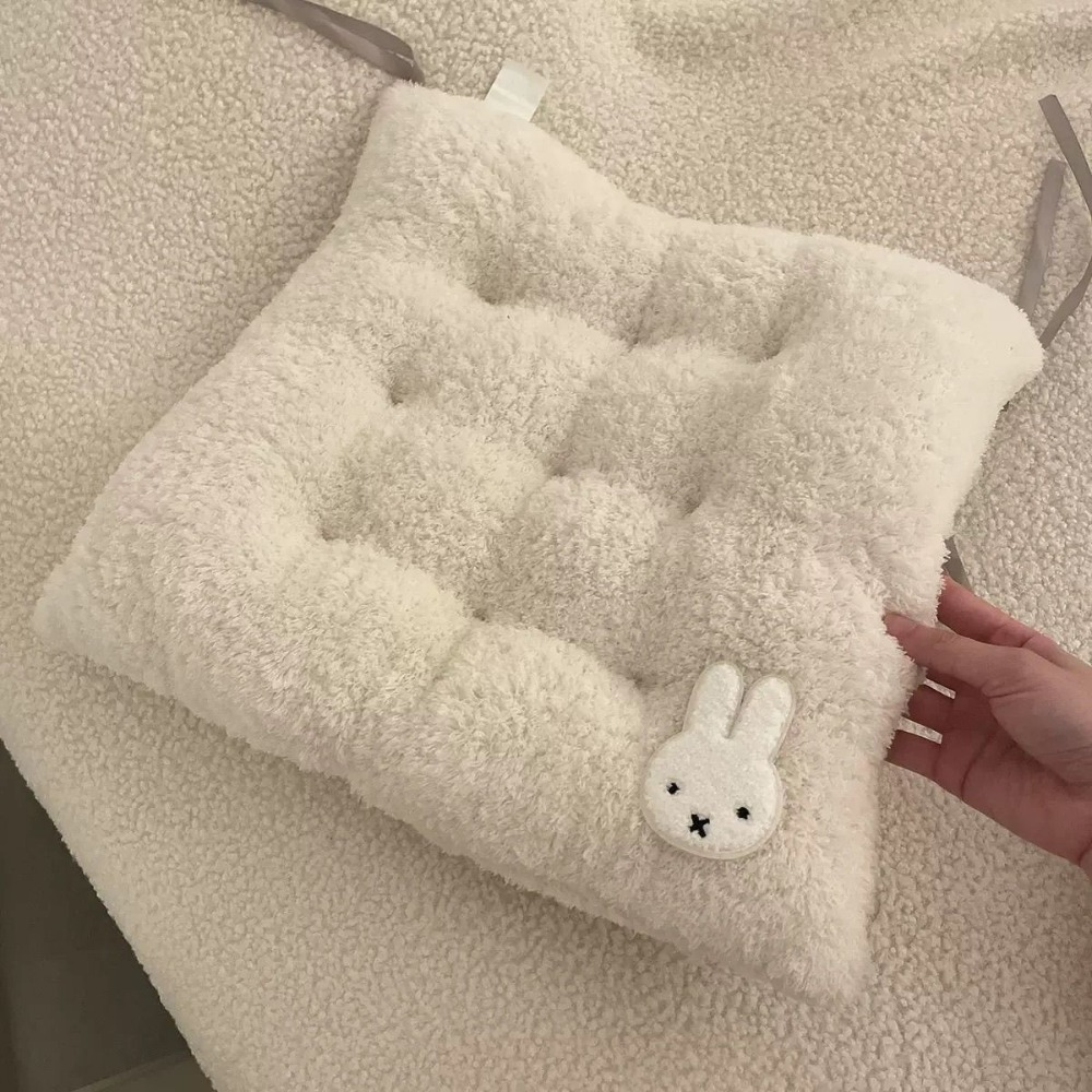 Home Office With Sofa - Poduszka na siedzisko Miffy Rabbit, pogrubiona,