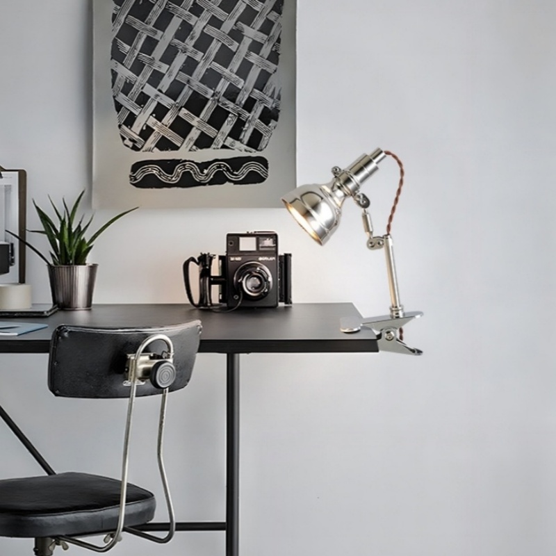 Home Office In Uk - Nowoczesna lampka do czytania w stylu
