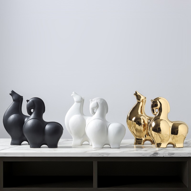 Nowoczesna statua konia, ideal – Home Office Layout recenzja i cena